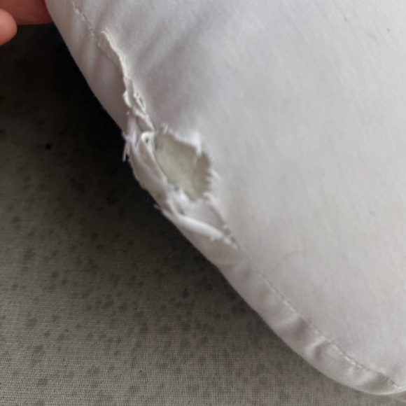 Set of Two Queen White Pillows inserts ergonomic core cervical support pillows - Picture 9 of 10